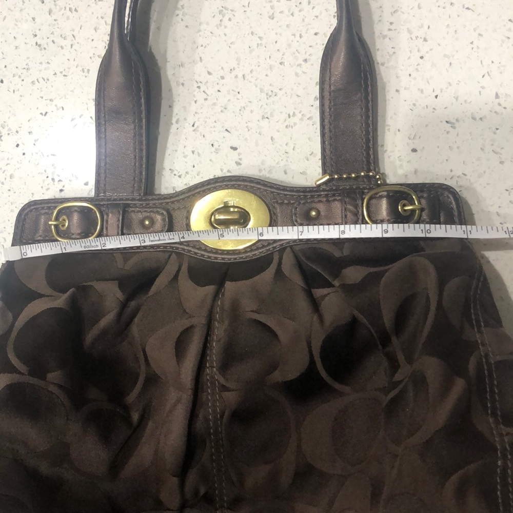 Coach purse - Picture 5 of 6